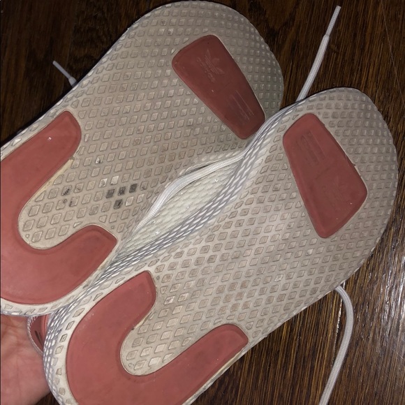 Adidas Hu - Picture 3 of 3